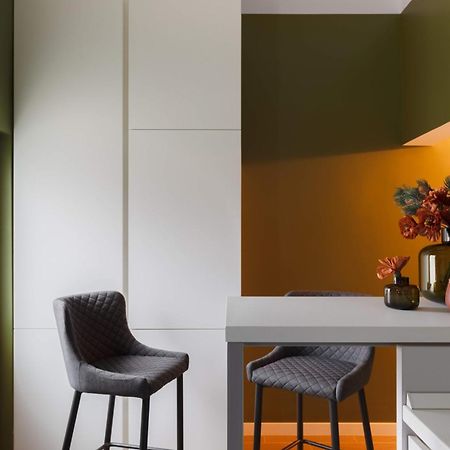 Holt - Out Of The Woods Apartment Bukares Bagian luar foto