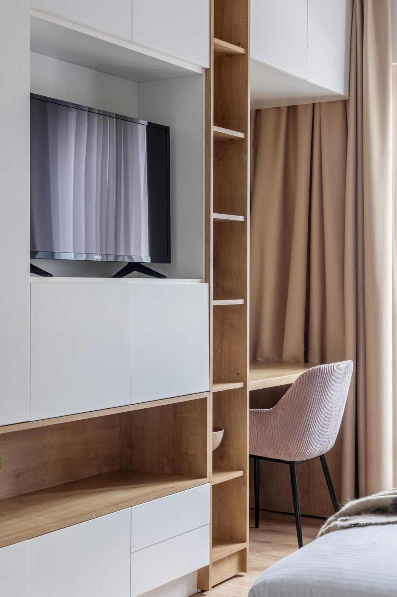 Holt - Out Of The Woods Apartment Bukares Bagian luar foto