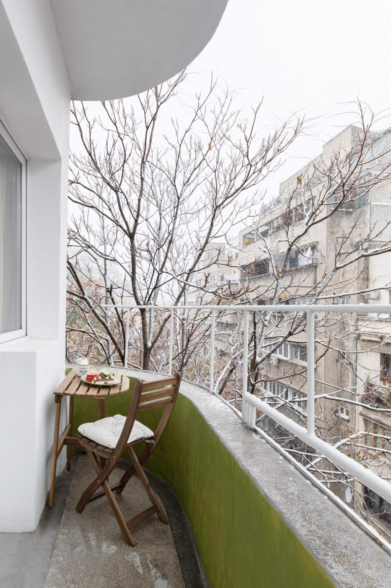 Holt - Out Of The Woods Apartment Bukares Bagian luar foto