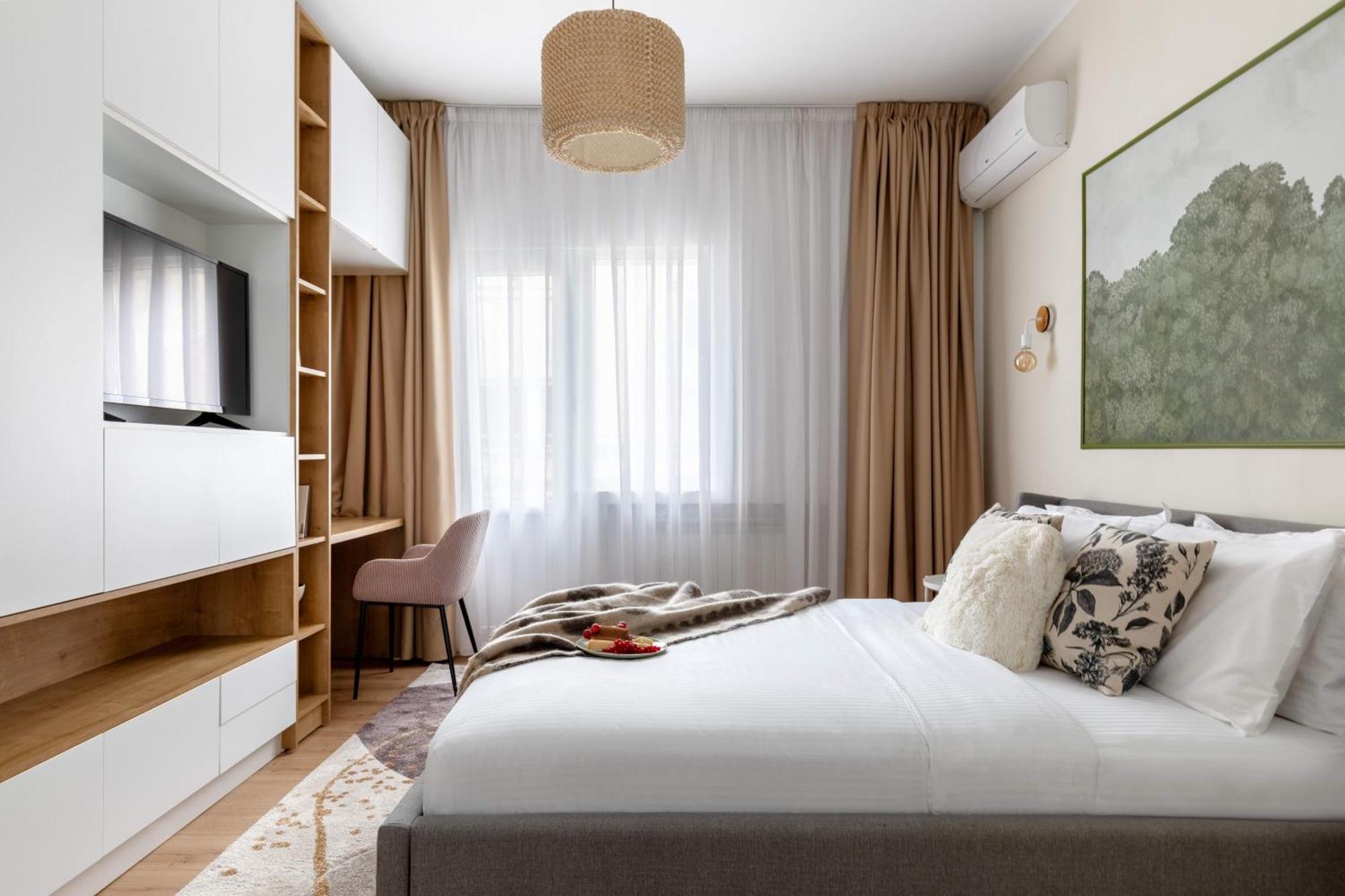 Holt - Out Of The Woods Apartment Bukares Bagian luar foto