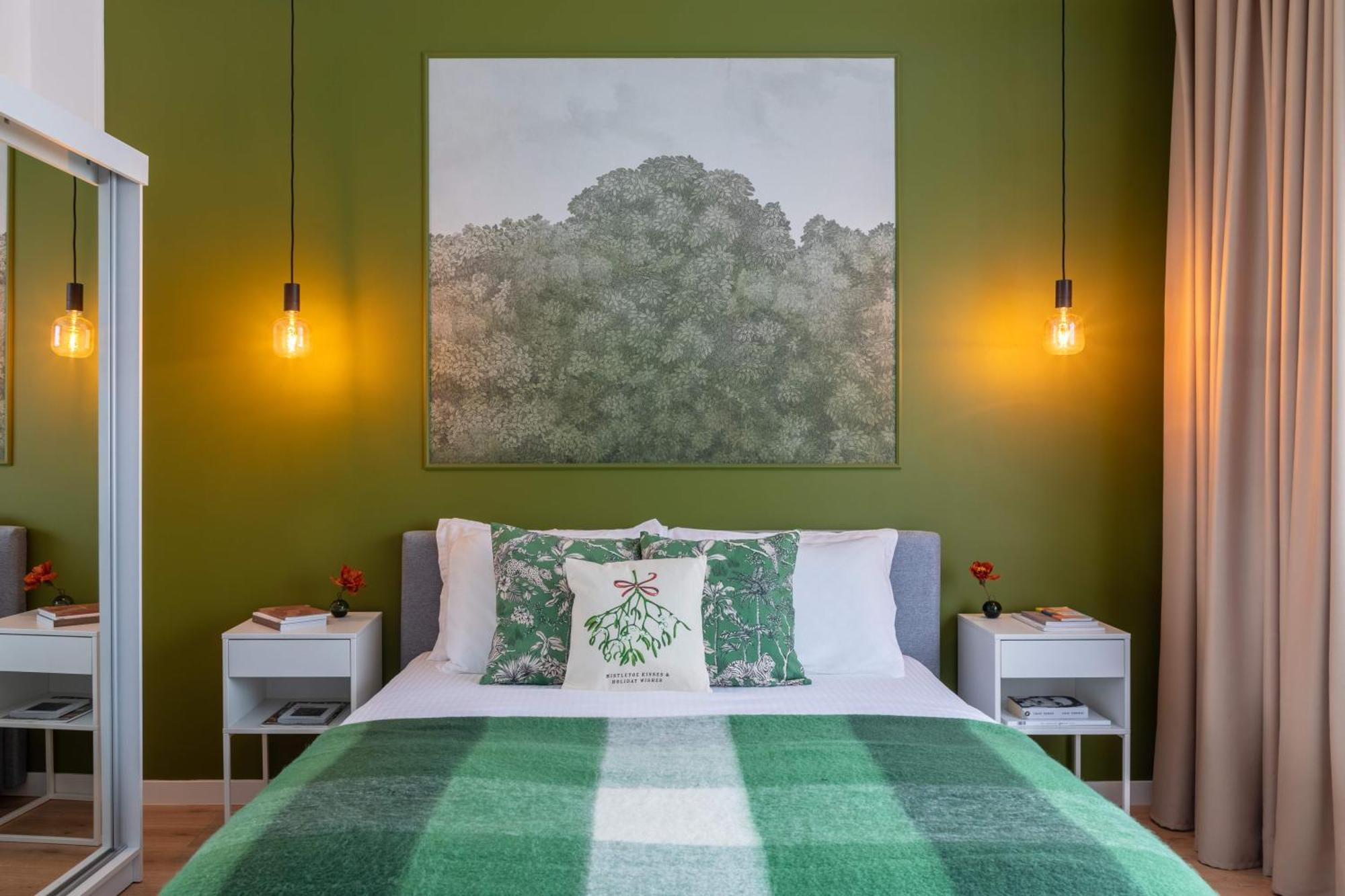 Holt - Out Of The Woods Apartment Bukares Bagian luar foto