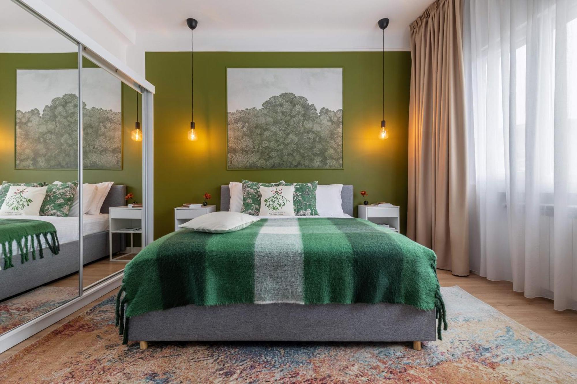 Holt - Out Of The Woods Apartment Bukares Bagian luar foto